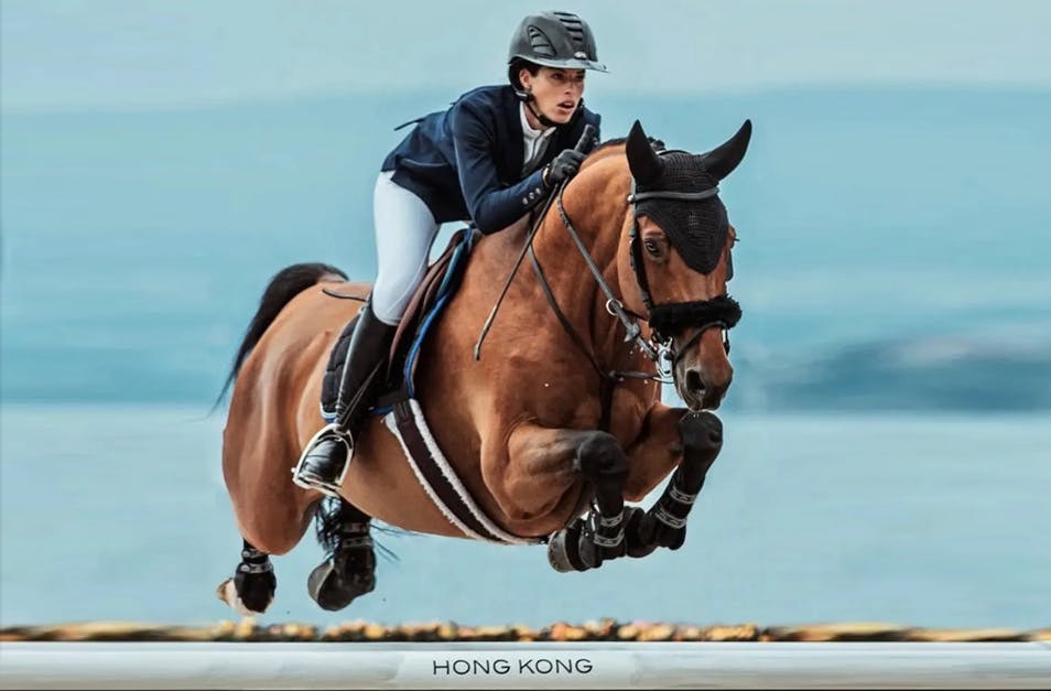 Fanny Skalli Hong-Kong - Horse Pilot