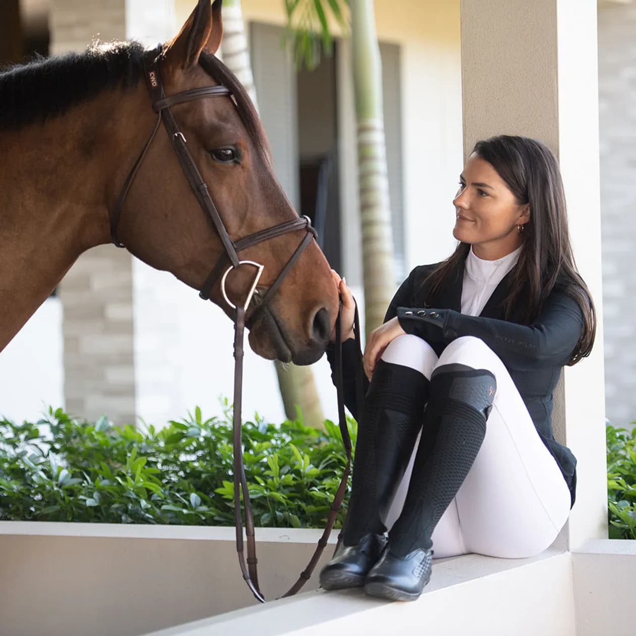 Horse riding outfit women: show Jacket show shirt & breeches Horse Pilot