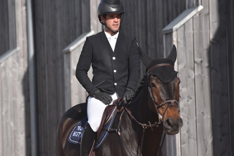 Horse riding equipment