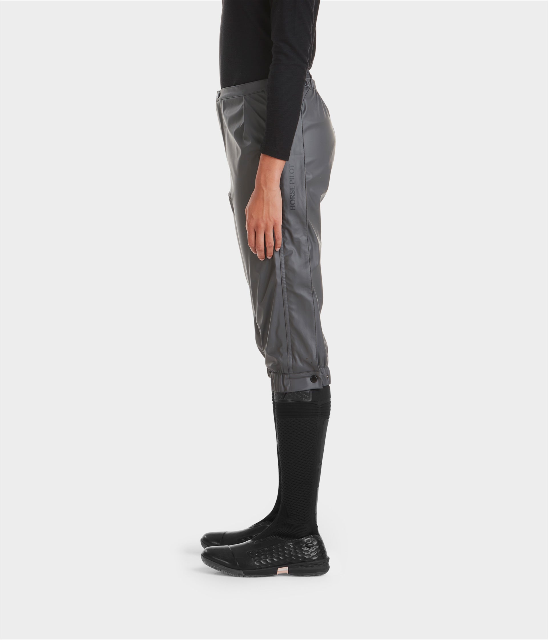 Raintech | Iron | Surpantalon d'équitation imperméable unisex| Horse Pilot