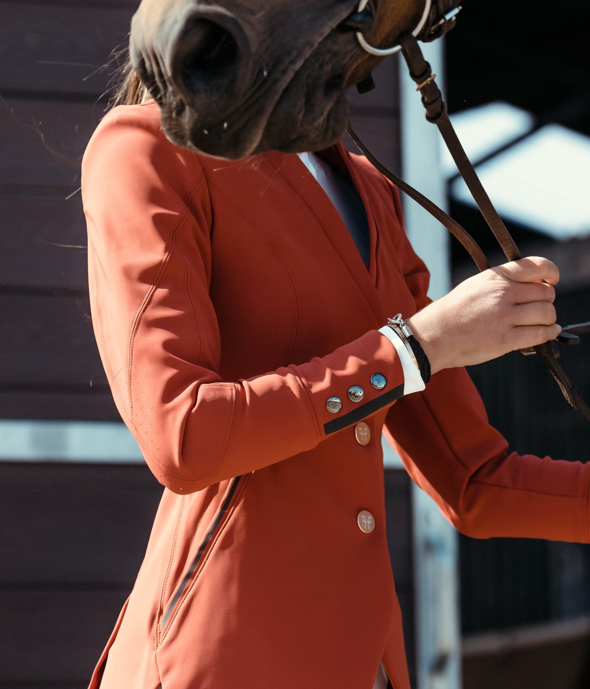 Aerotech | Dark Coffee | Veste de concours d'équitation femme | Horse Pilot