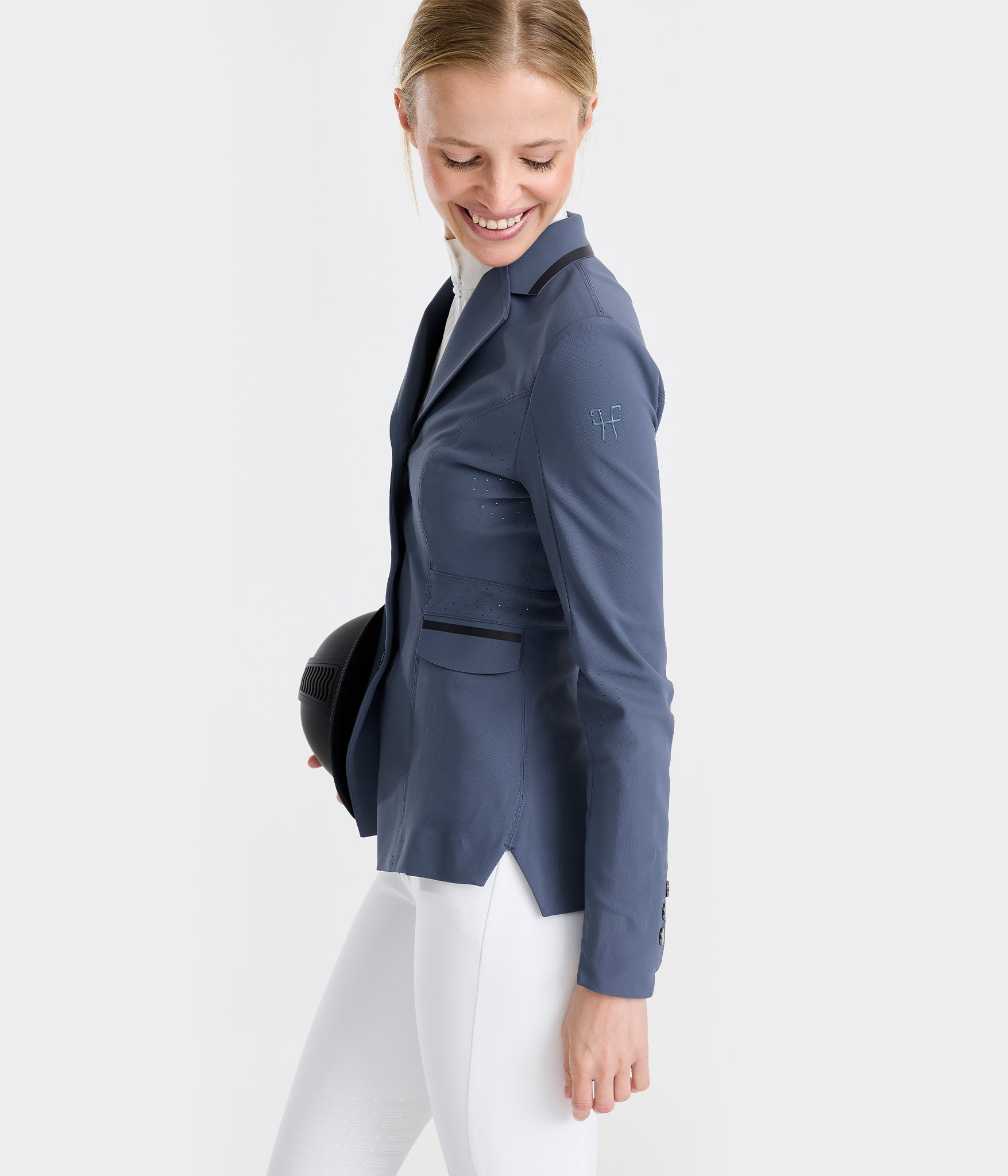 Aeromade | VINTAGE INDIGO | Veste de concours d'équitation femme | Fanny Skalli | Horse Pilot