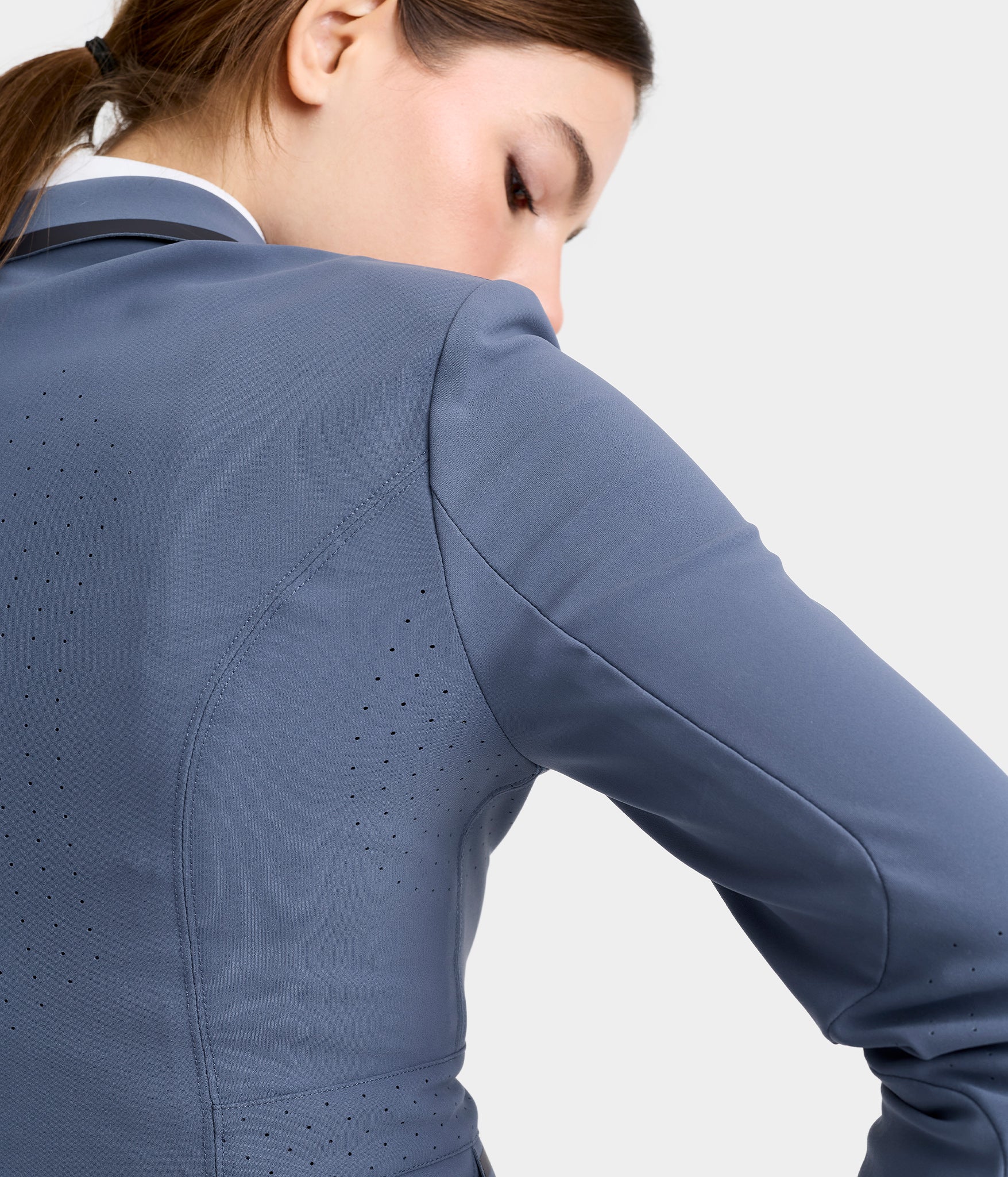 Aeromade | VINTAGE INDIGO | Veste de concours d'équitation femme | Fanny Skalli | Horse Pilot